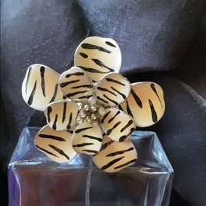 Giant Flower Zebra Print Ring